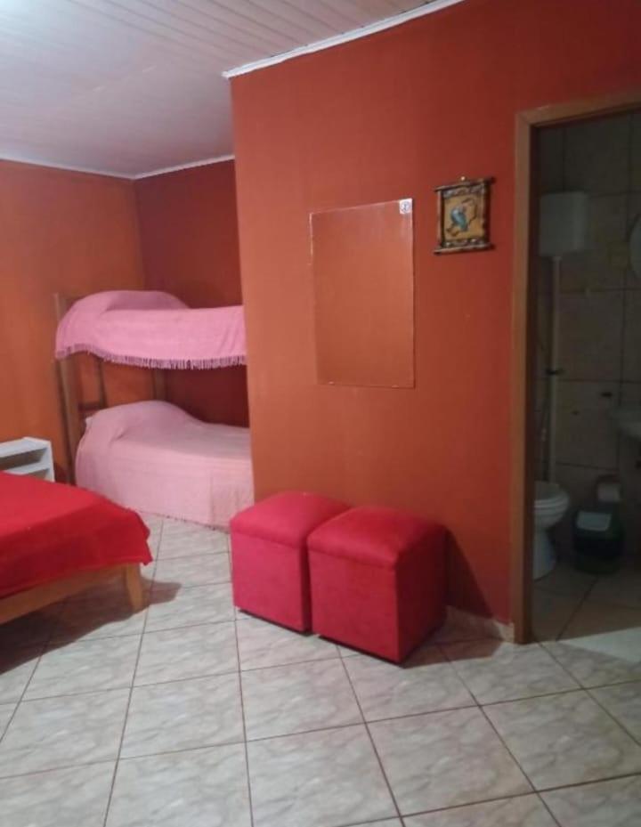 Hotel Y Residencial Amigos Puerto Iguazú Exteriör bild